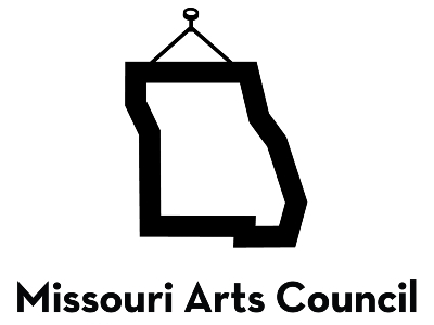 mac logo vertical 96dpi 400px x 300px